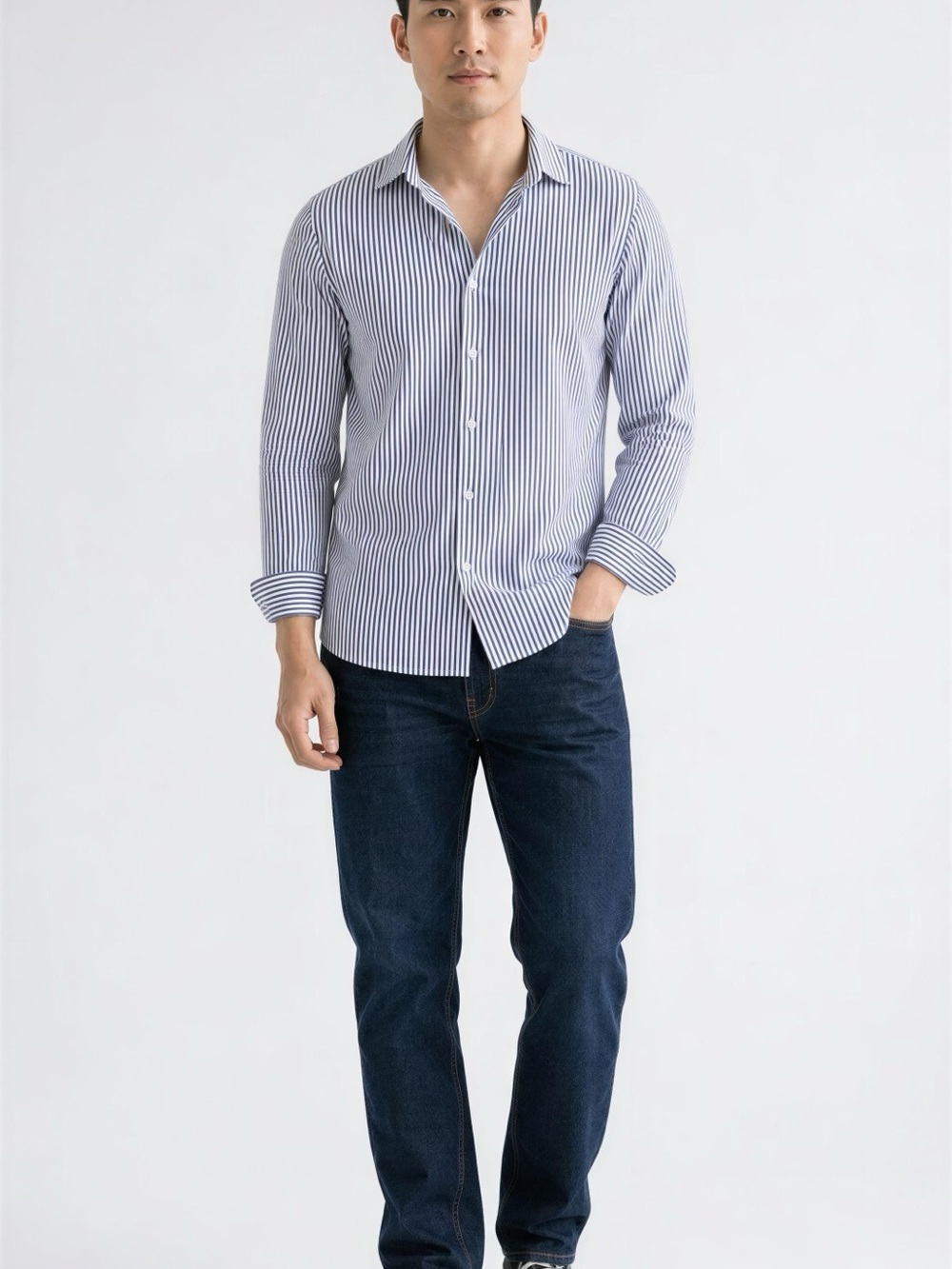 Van Heiden Men’s Vertical Stripe Dress Shirt - Blue & White